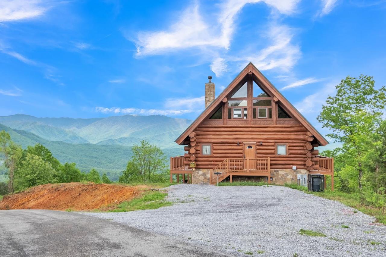 Sky Views - Panoramic Views Cabin 개틀린버그 외부 사진